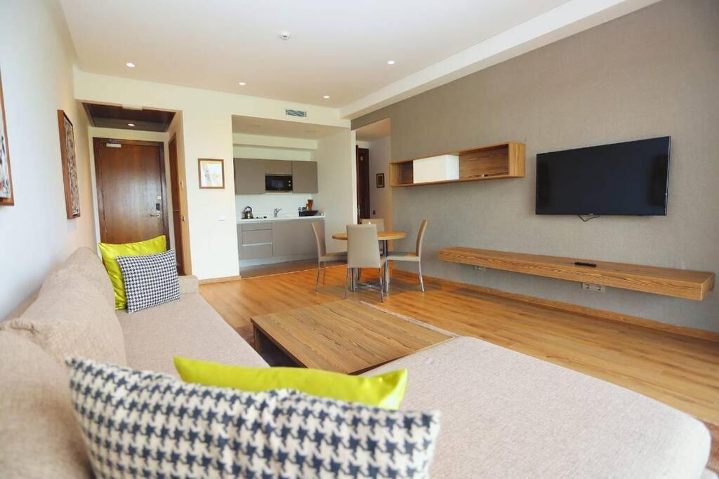 Luxury Apartment At Corniche , Seaview Close Beach Casablanca Exterior foto